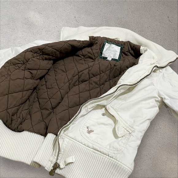 VINTAGE Y2K American Eagle White Quilted Lining Bomber Jacket - Picture 4 of 9